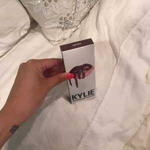 Kylie lip kit Love bite